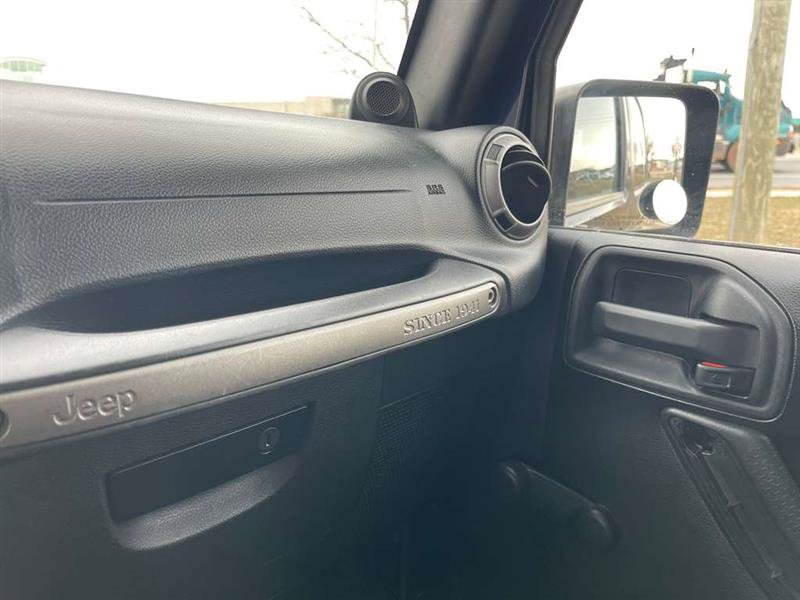 Used 2013 Jeep Wrangler Sport w/ Connectivity Group image 60