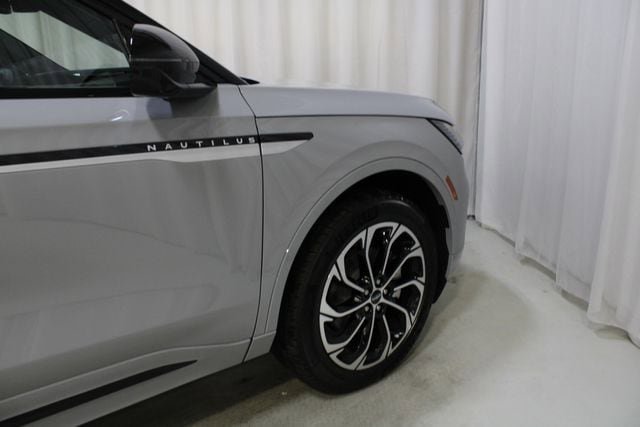 New 2026 Lincoln Nautilus Reserve AWD/4WD image 58