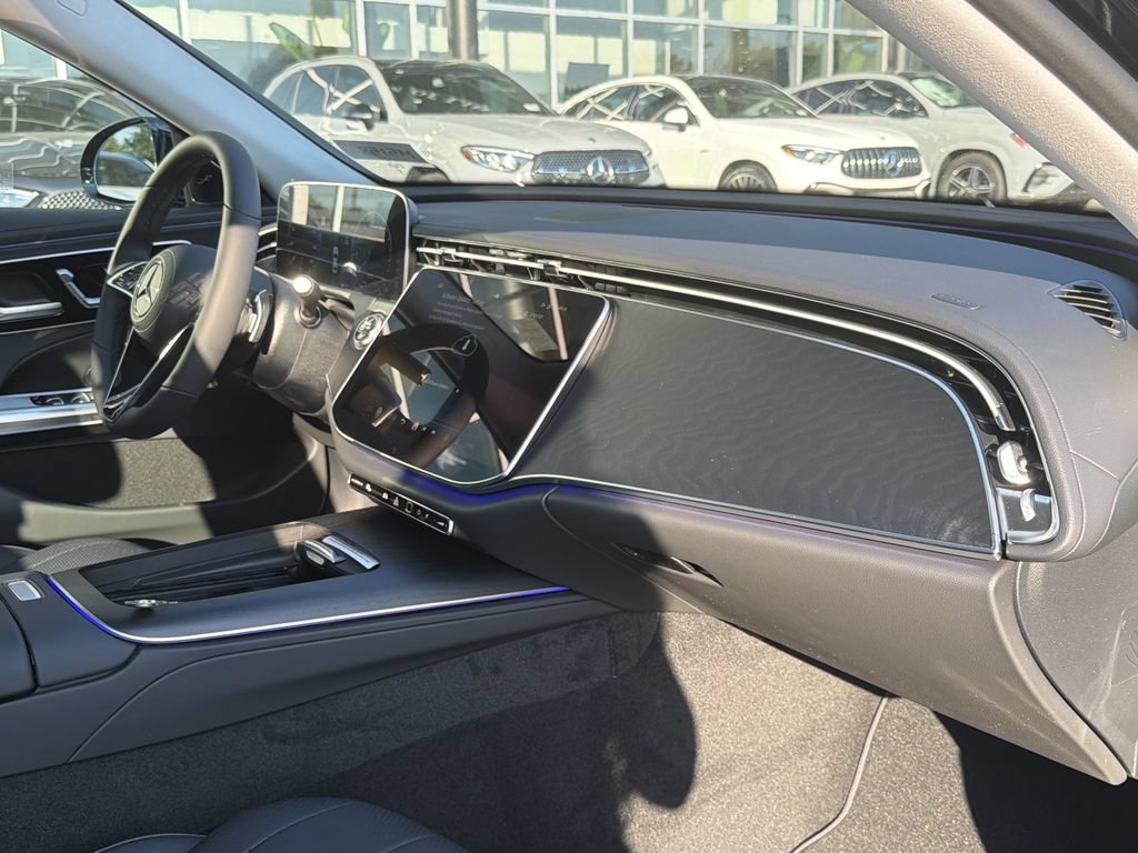 New 2027 Mercedes-Benz E 450 4MATIC Sedan image 18