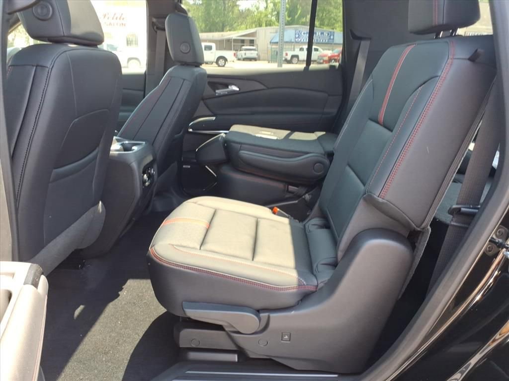 New 2026 Chevrolet Traverse RS FWD image 14