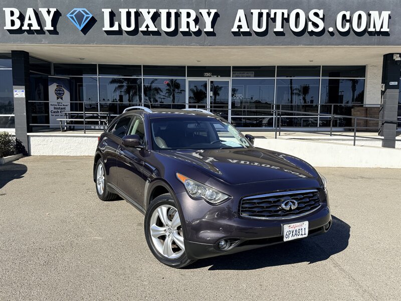 Used 2011 INFINITI FX35 AWD w/ Premium Pkg image 1