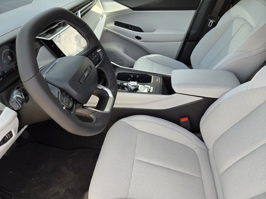 New 2026 Jeep Cherokee Laredo AWD/4WD image 10