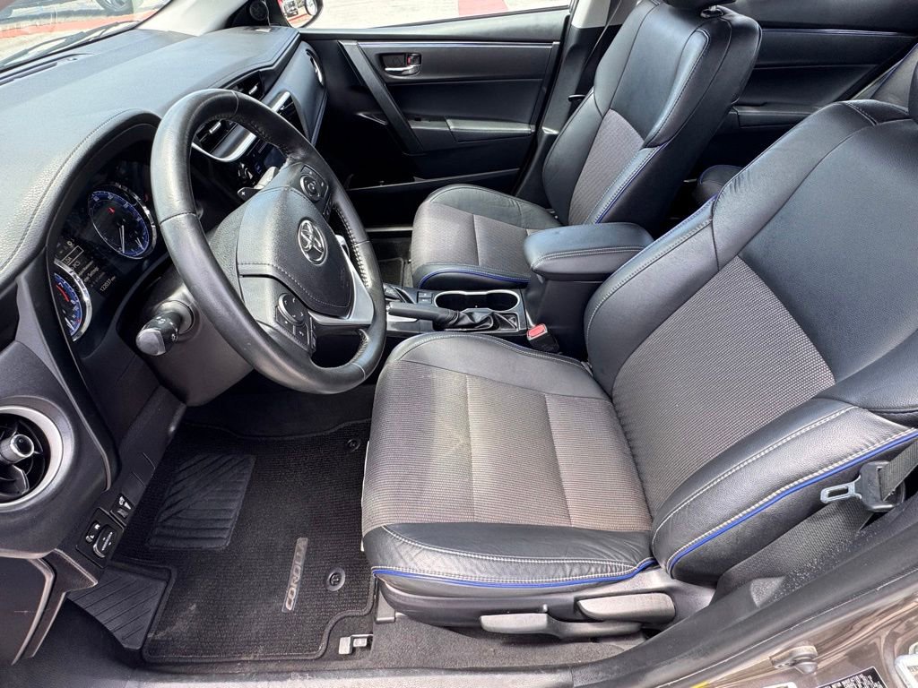 Used 2019 Toyota Corolla SE FWD image 11