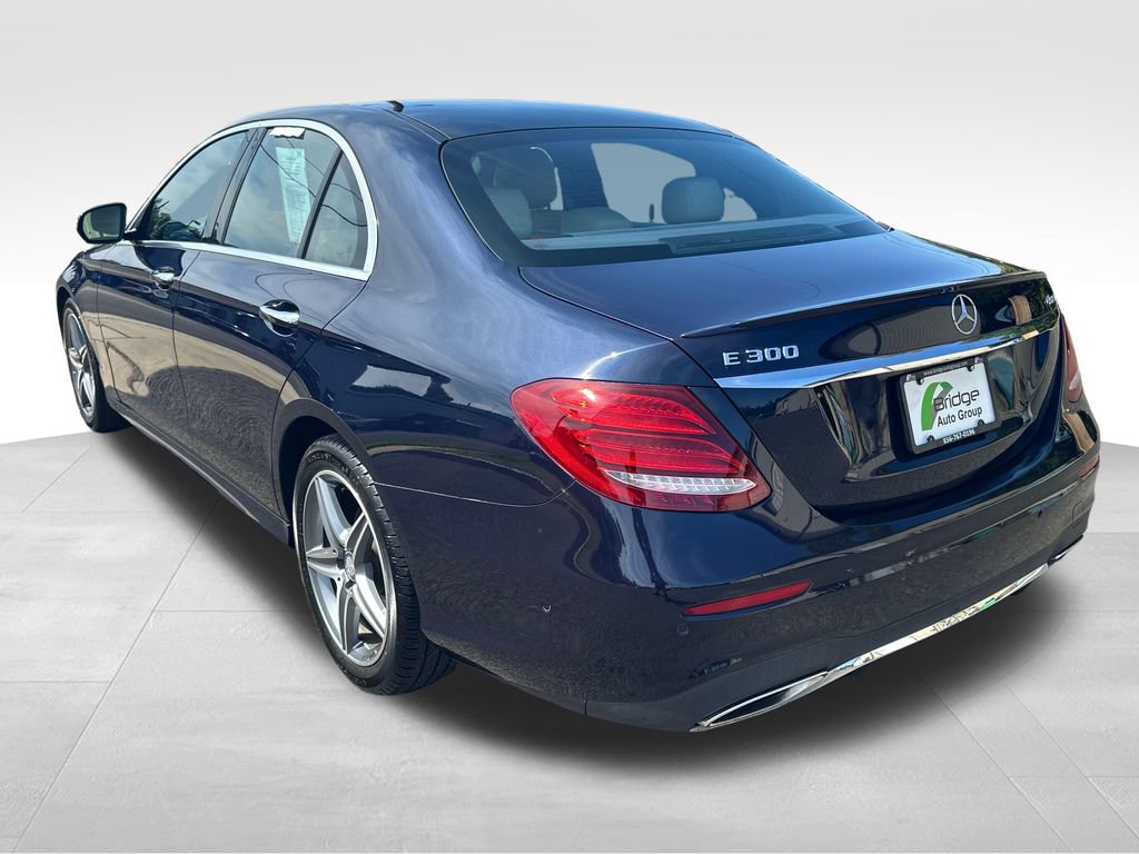 Used 2017 Mercedes-Benz E 300 4MATIC image 5