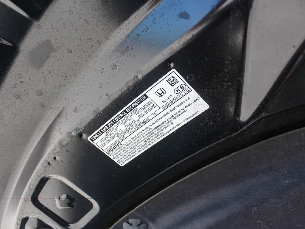 Certified 2025 Honda HR-V LX image 28