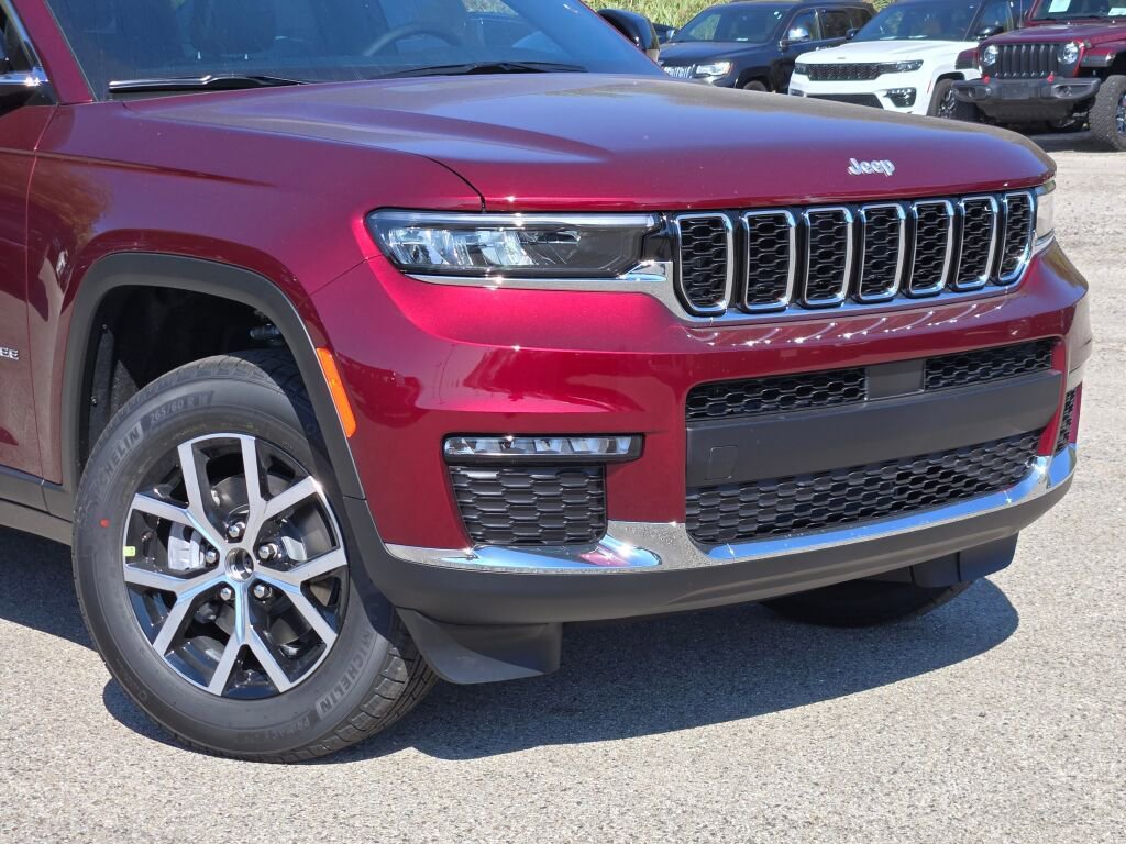 New 2025 Jeep Grand Cherokee L Limited image 2