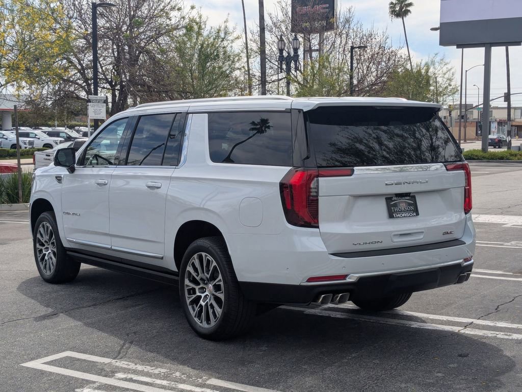 New 2026 GMC Yukon XL Denali w/ Denali Reserve Package image 7
