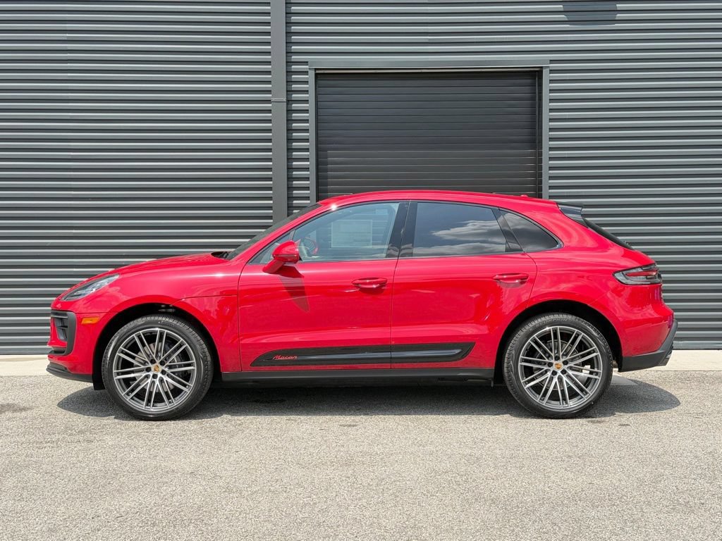 New 2026 Porsche Macan AWD/4WD image 2