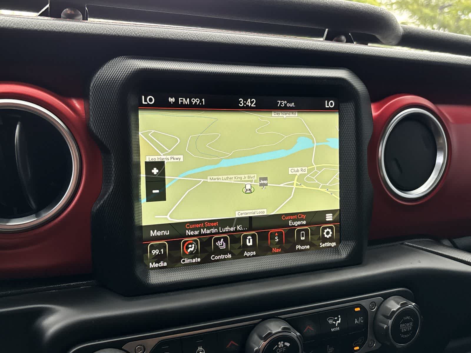 Certified 2021 Jeep Gladiator Rubicon AWD/4WD image 19