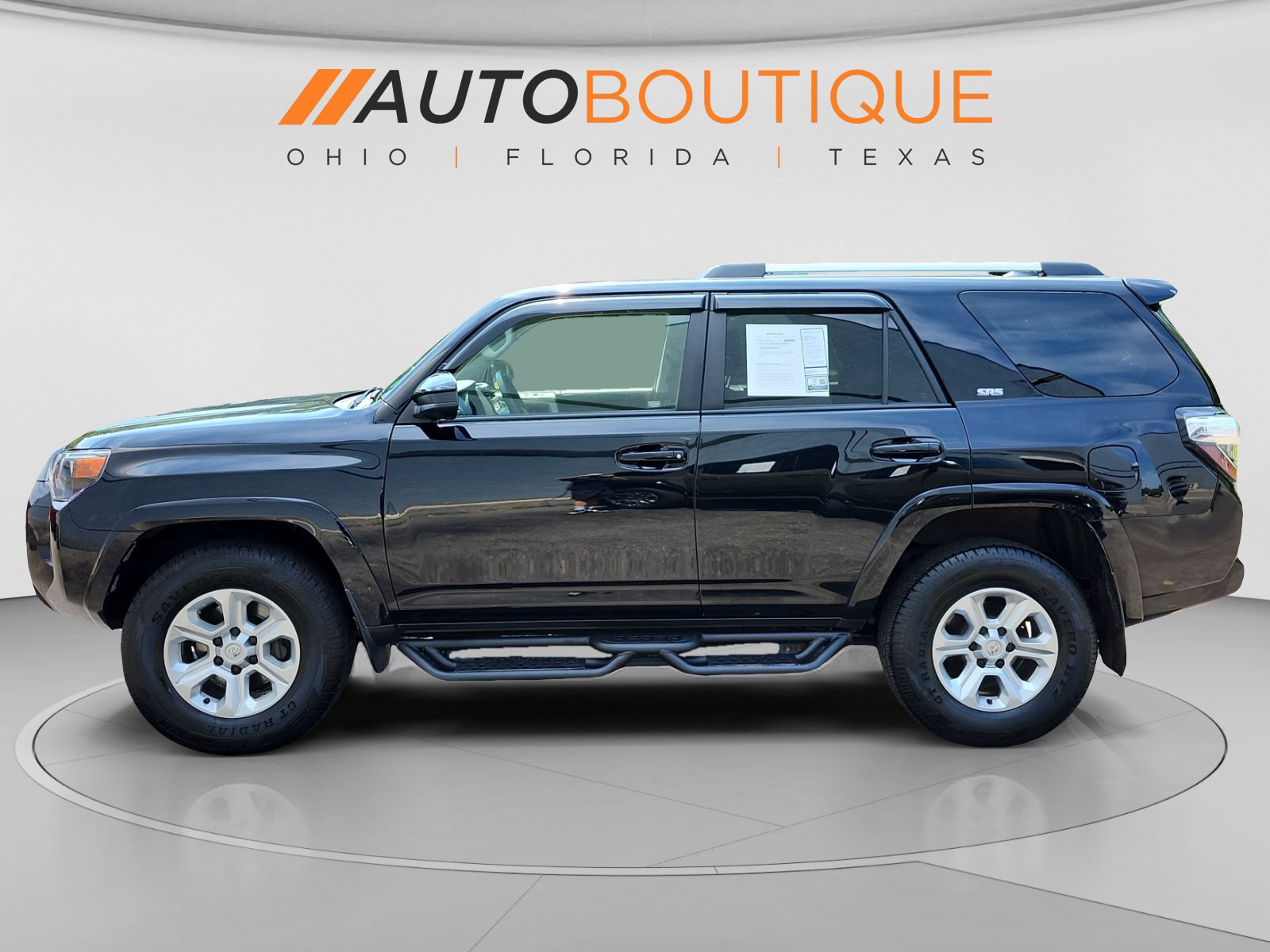 Used 2022 Toyota 4Runner SR5 AWD/4WD image 2
