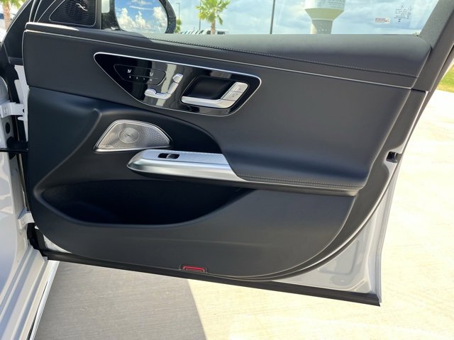 New 2026 Mercedes-Benz E 350 4MATIC Sedan image 23