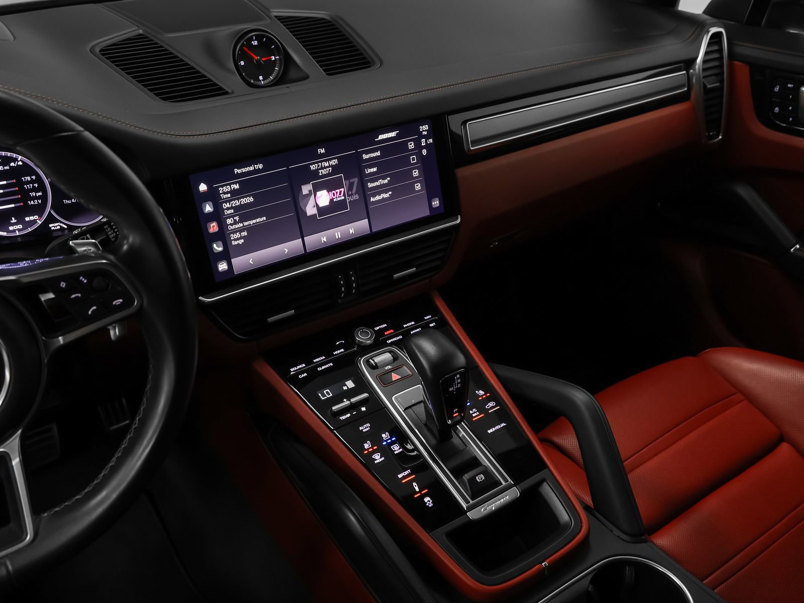 Certified 2023 Porsche Cayenne S Platinum AWD/4WD image 36