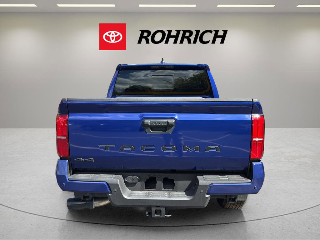 Used 2024 Toyota Tacoma TRD Sport w/ TRD Sport Upgrade Package AWD/4WD image 7
