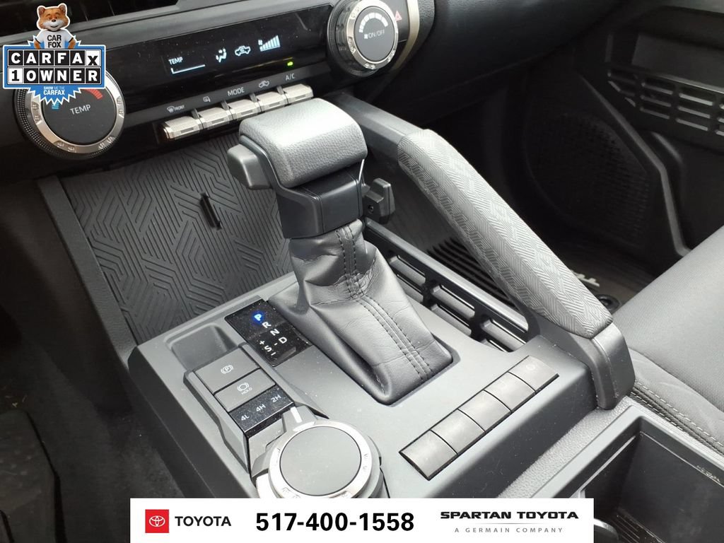 Used 2025 Toyota Tacoma SR AWD/4WD image 21
