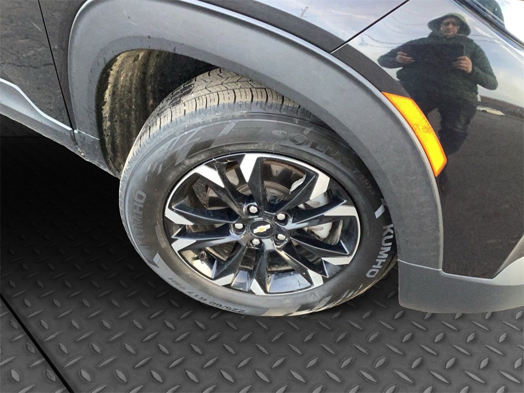 Used 2023 Chevrolet TrailBlazer LT image 23