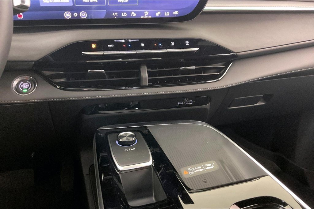 New 2027 Buick Enclave Sport Touring FWD image 7