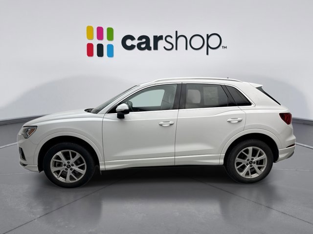 Used 2023 Audi Q3 2.0T Premium image 2