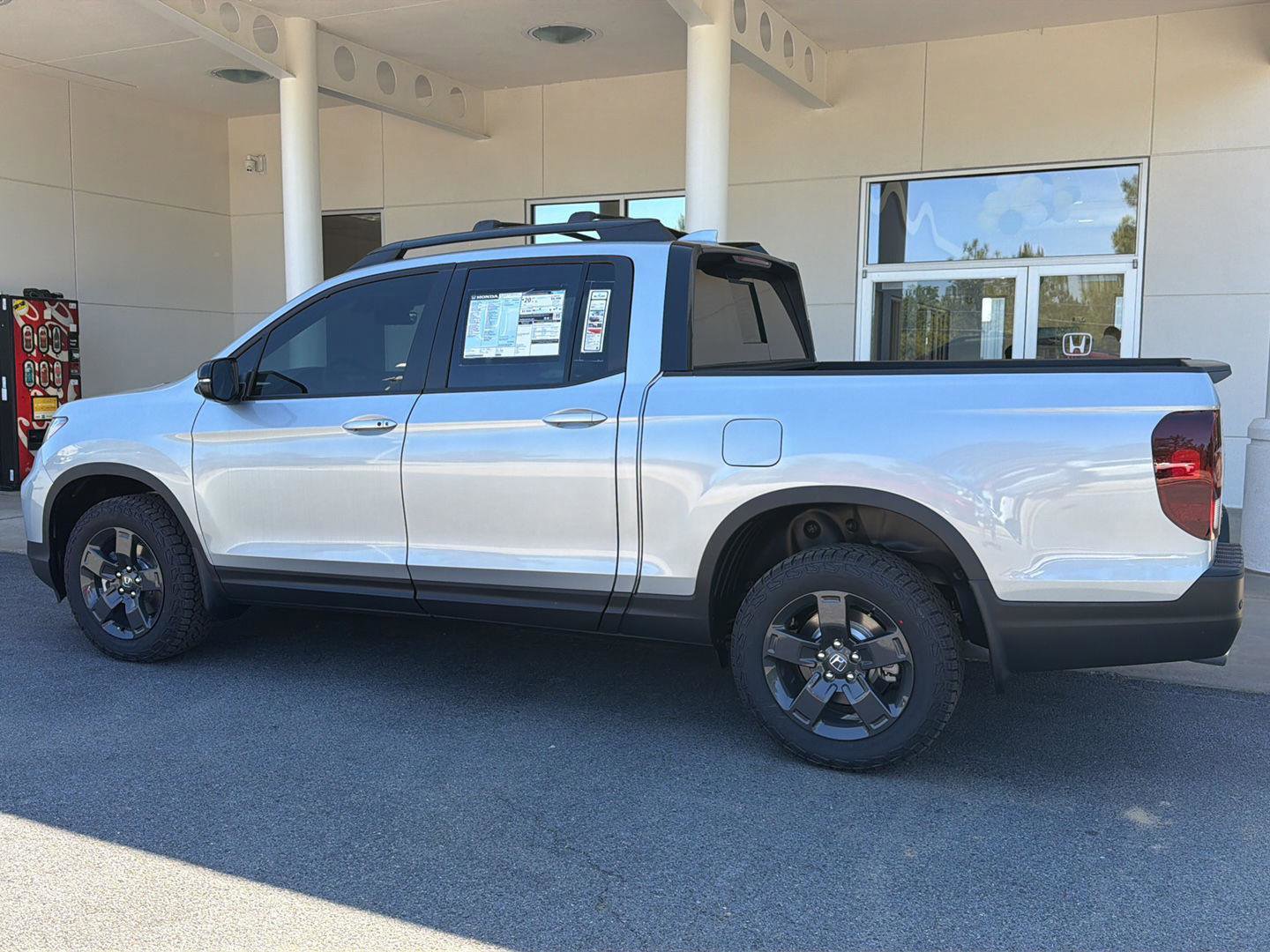 New 2026 Honda Ridgeline TrailSport image 3
