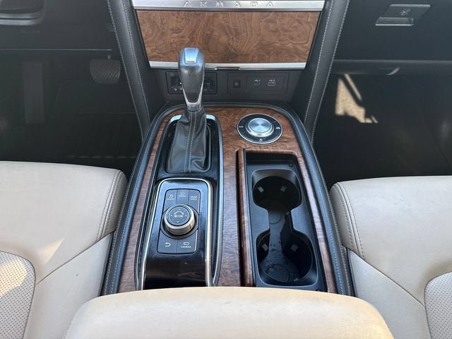 Used 2023 Nissan Armada SL w/ Captain's Chairs Package RWD image 15