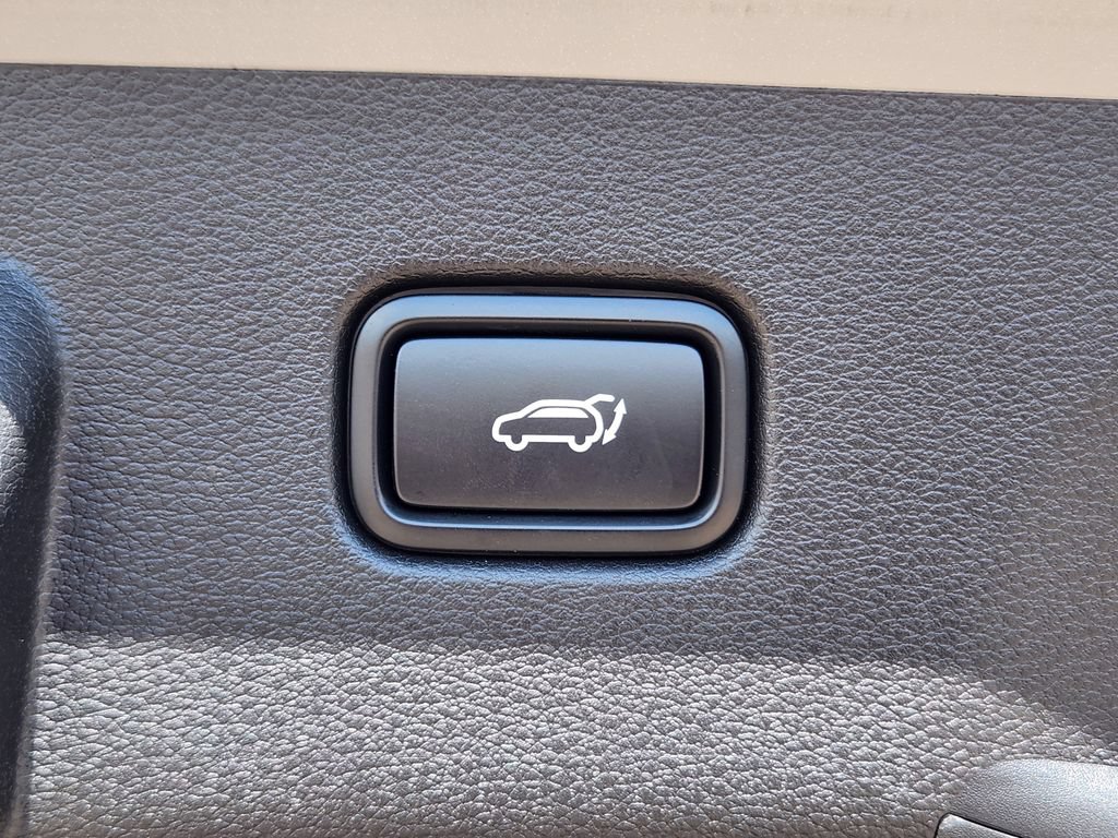 Certified 2024 Kia Sportage X-Pro AWD/4WD image 16