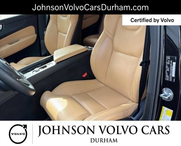 Used 2024 Volvo XC60 B5 Ultimate AWD/4WD image 11