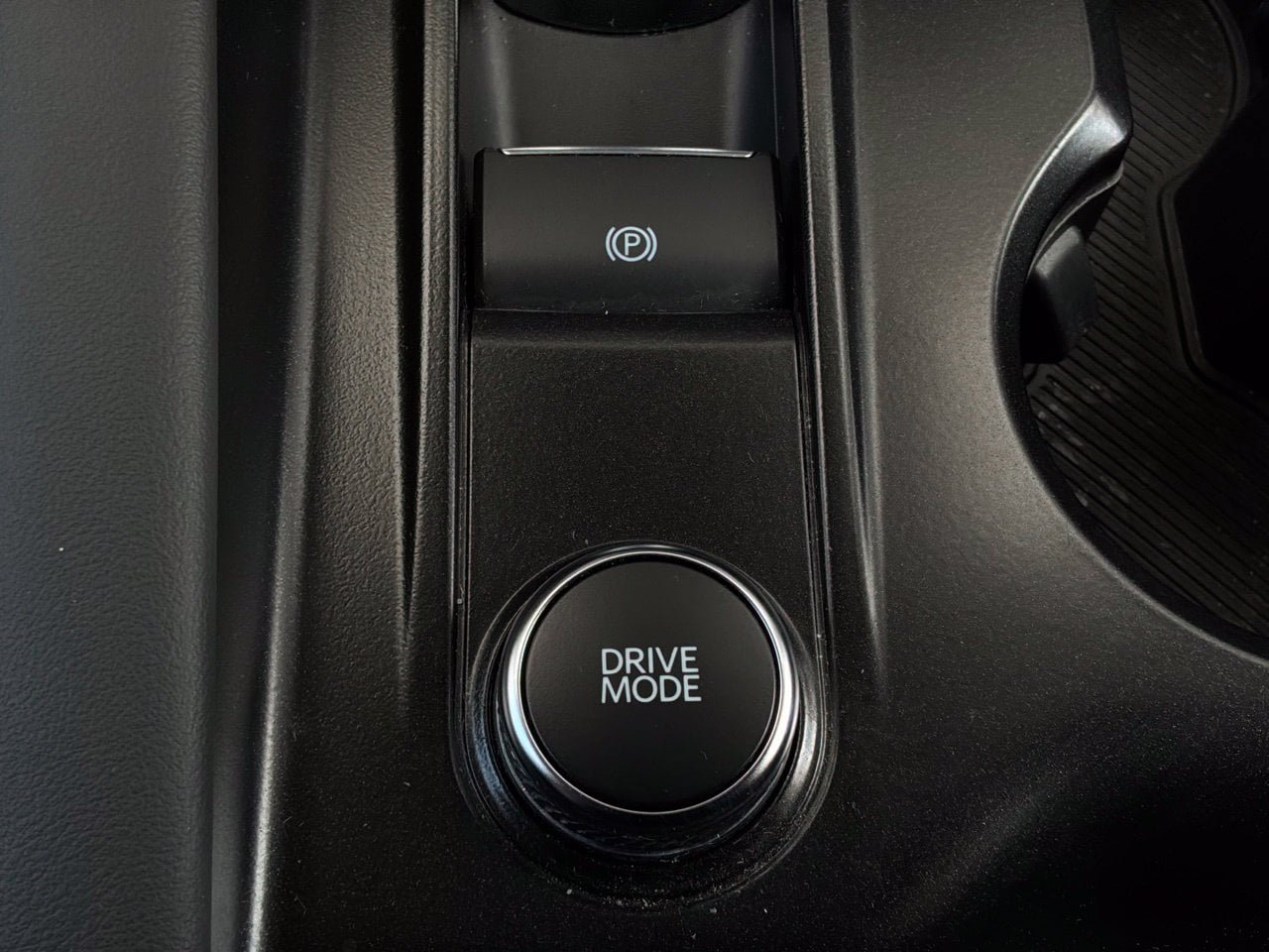 Used 2026 Ford Explorer Active RWD image 26