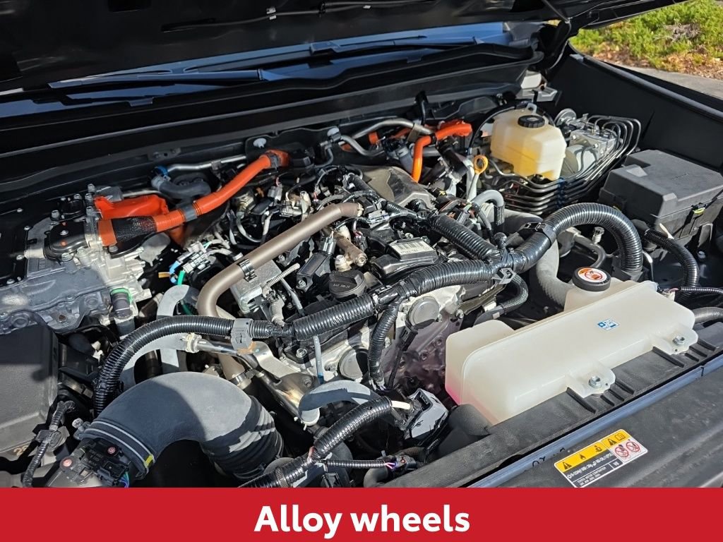 Used 2024 Toyota Tacoma TRD Sport w/ TRD Sport Upgrade Package image 37