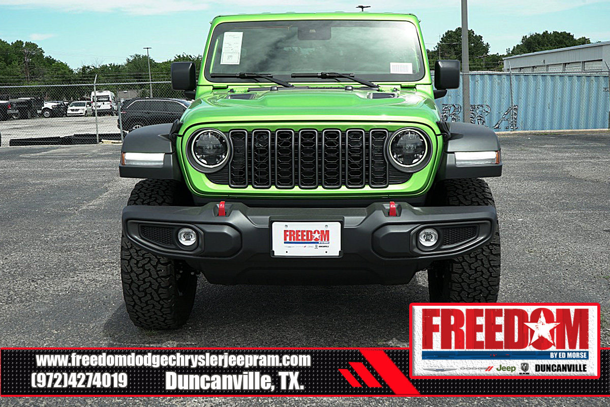 New 2025 Jeep Wrangler Unlimited Rubicon AWD/4WD image 8