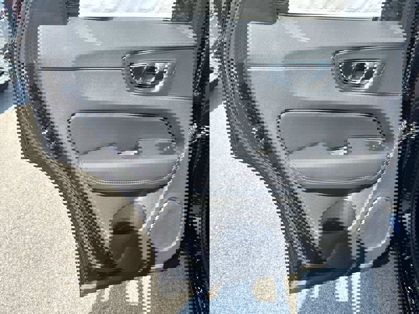 New 2026 Volvo XC60 B5 Plus w/ Climate Package image 11