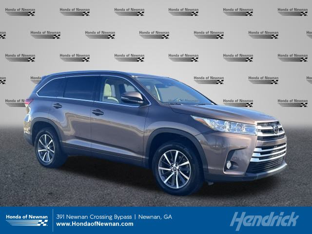 Used 2017 Toyota Highlander XLE