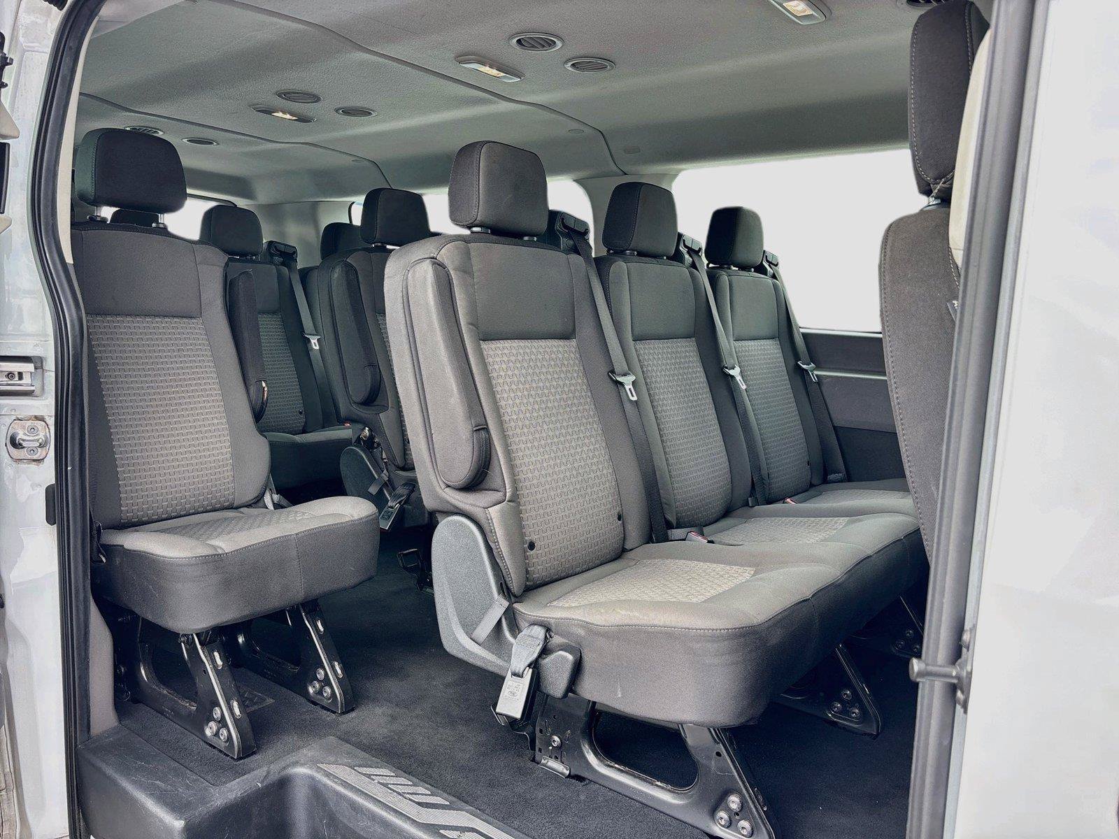Used 2023 Ford Transit 350 XLT RWD image 31