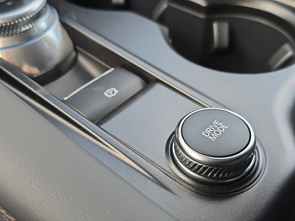 New 2026 Ford Explorer Active image 15