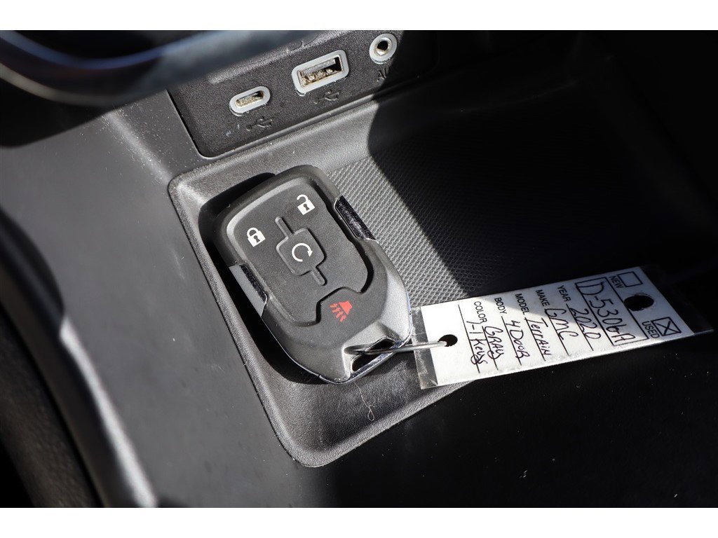 Used 2020 GMC Terrain SLT image 40