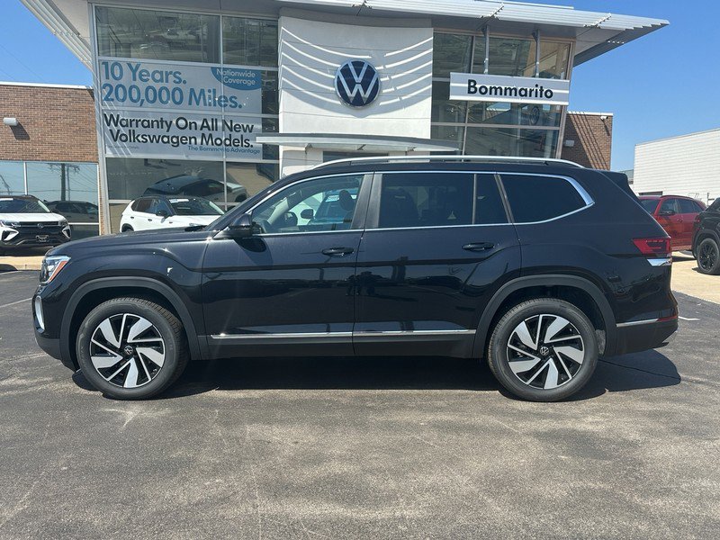 New 2025 Volkswagen Atlas SEL image 2