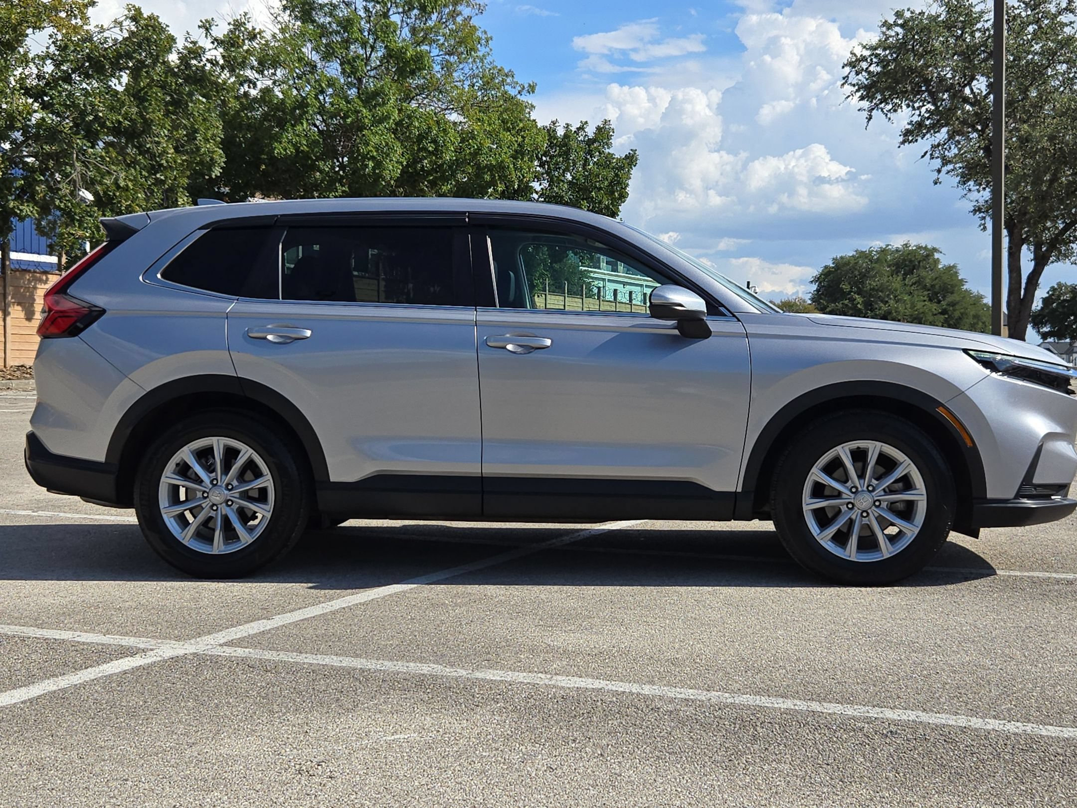 Used 2023 Honda CR-V EX-L video 2