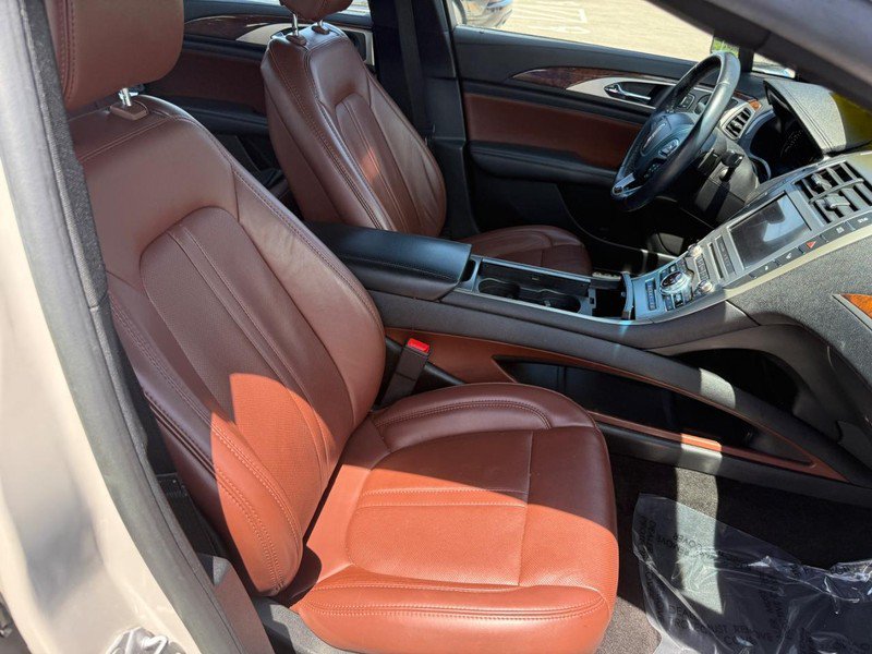 Certified 2020 Lincoln MKZ Reserve w/ Elements Package AWD/4WD image 9
