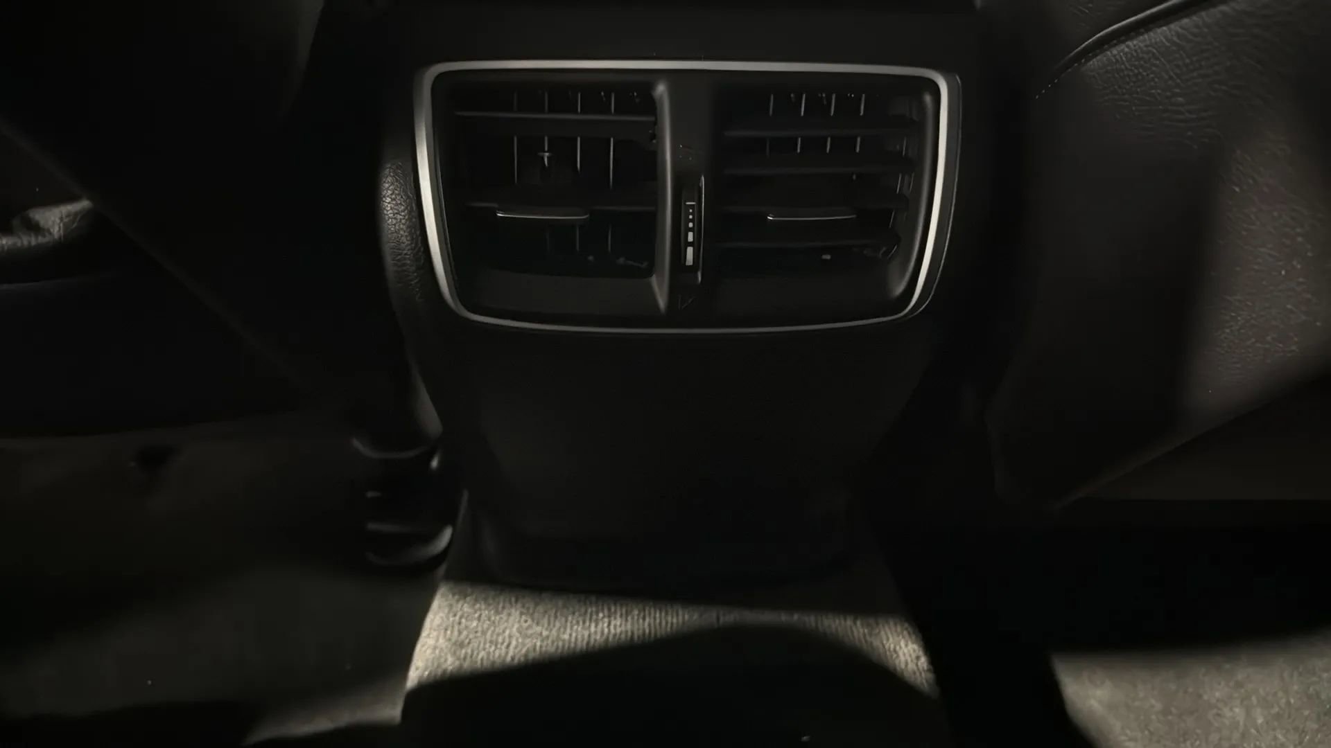 Used 2017 Acura TLX FWD image 27