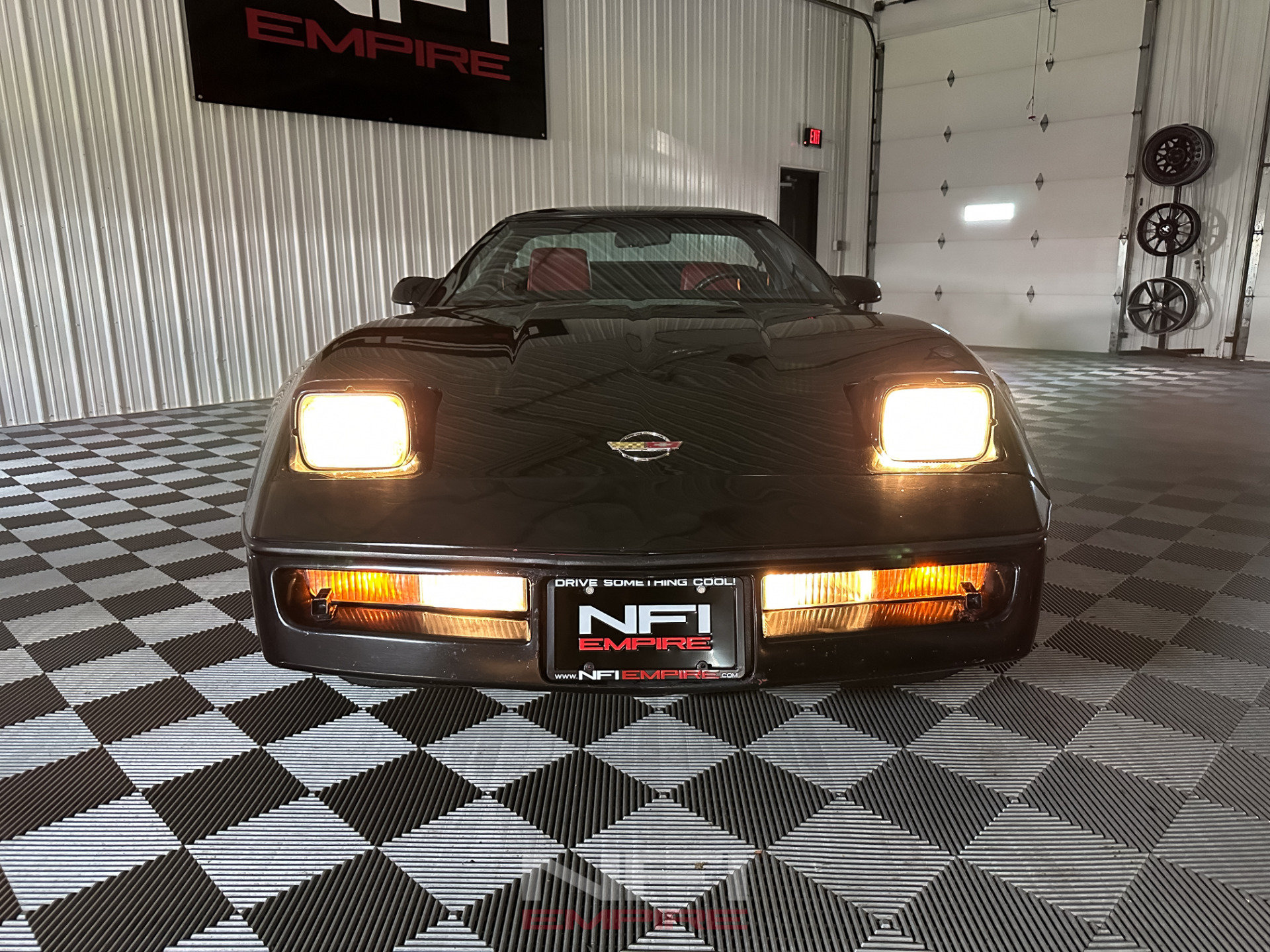 Used 1987 Chevrolet Corvette Coupe RWD image 42