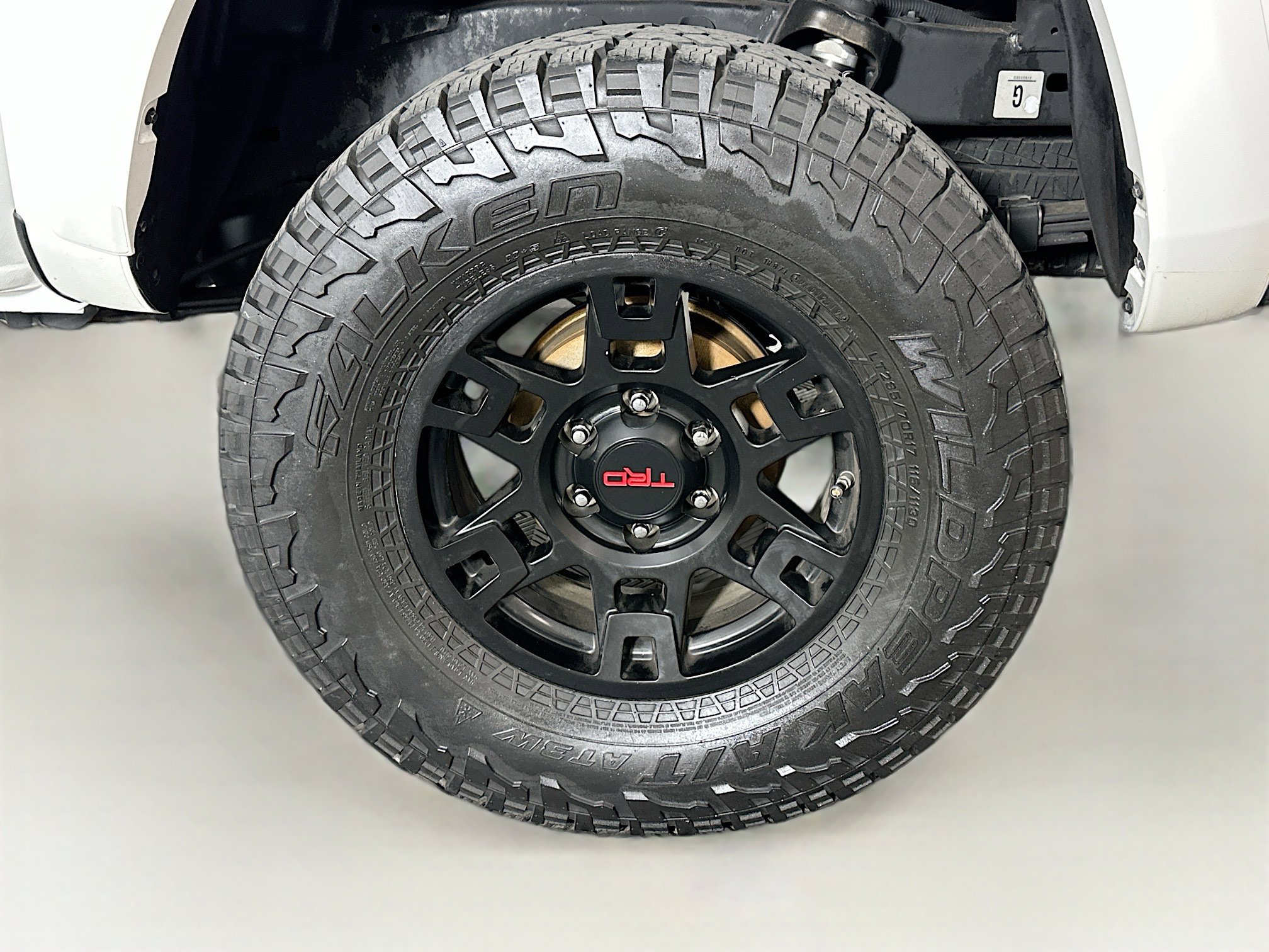 Used 2019 Toyota Tacoma TRD Sport AWD/4WD image 11