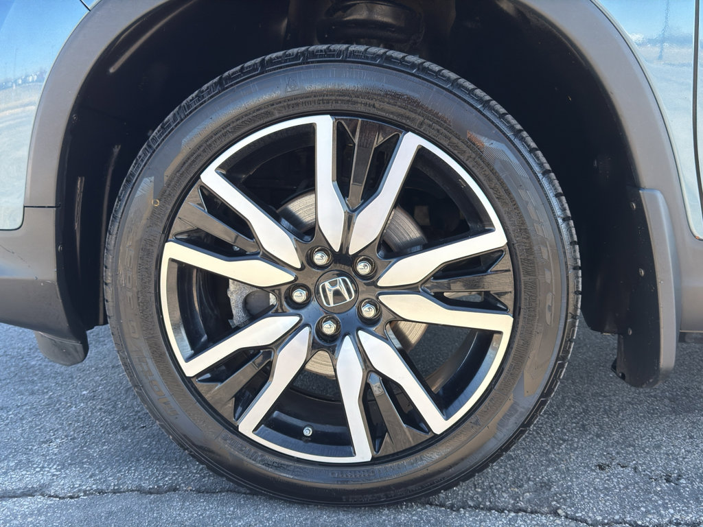 Used 2020 Honda Pilot Touring image 10