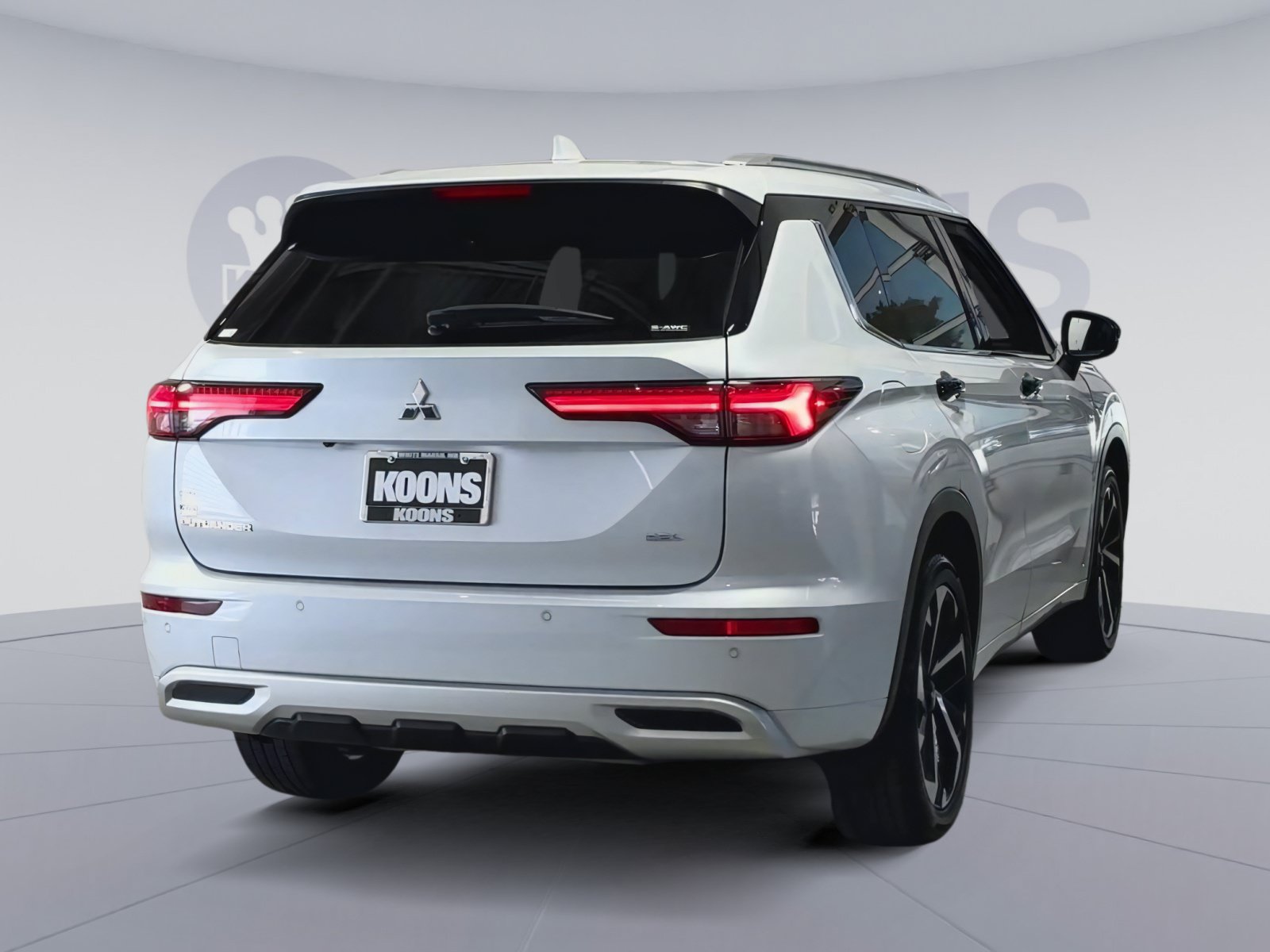 Used 2024 Mitsubishi Outlander SEL AWD/4WD image 10