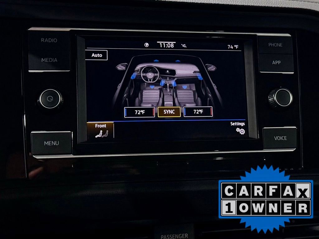 Used 2024 Volkswagen Jetta SE image 5