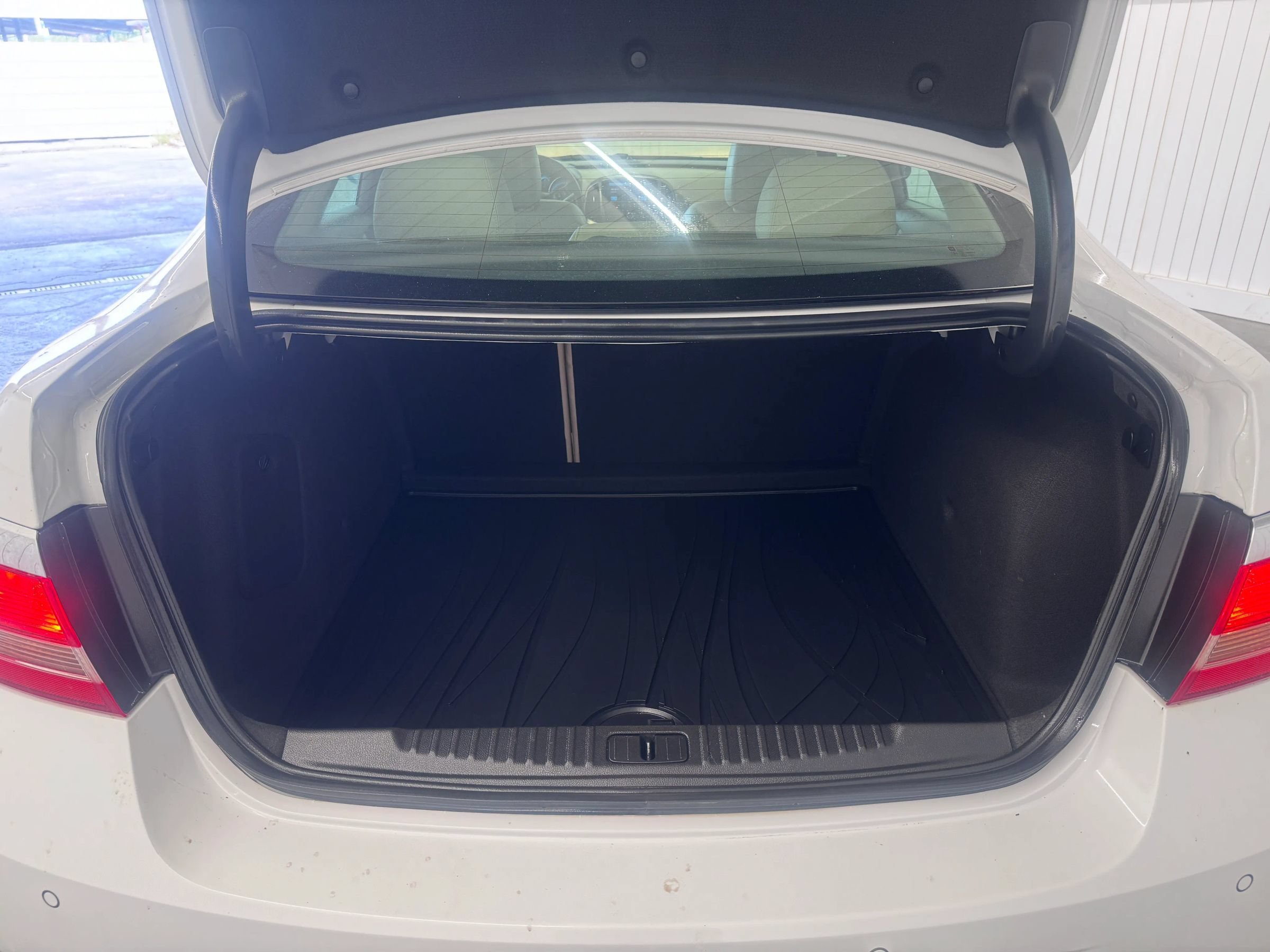 Used 2014 Buick Verano Convenience FWD image 13