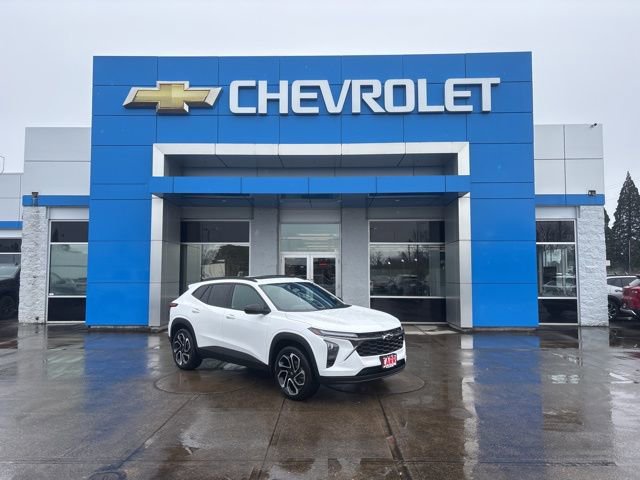 Used 2024 Chevrolet Trax RS w/ Sunroof Package image 1
