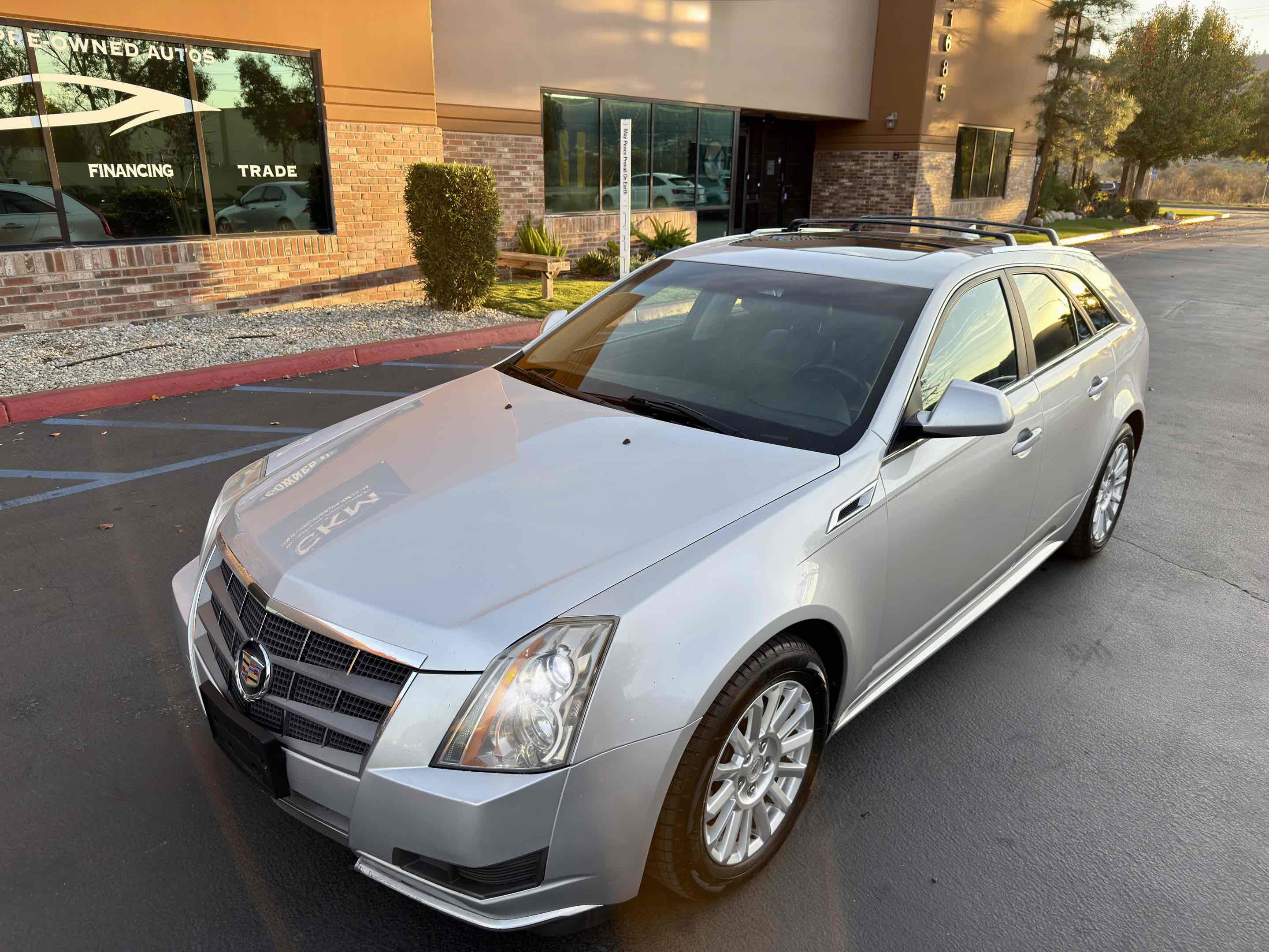 Used 2011 Cadillac CTS AWD Wagon image 5