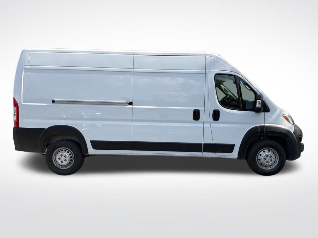 Used 2025 RAM ProMaster 2500 w/ Convenience Group FWD image 4