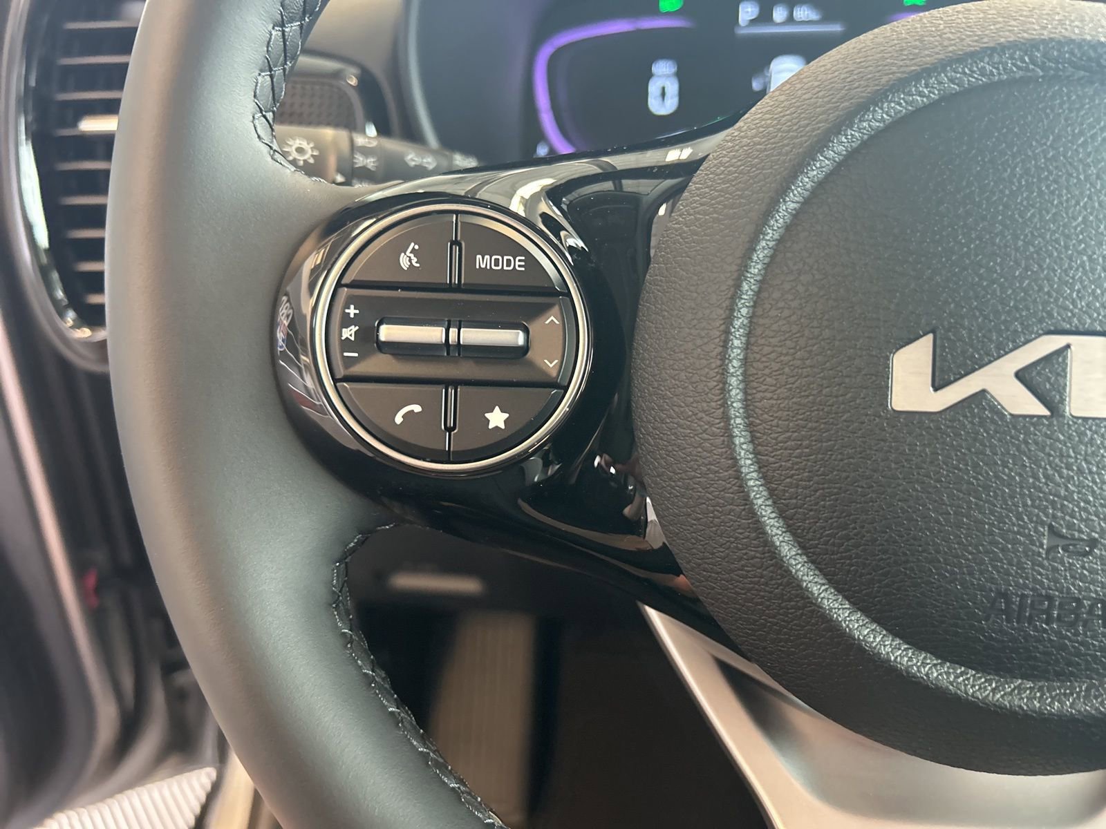 New 2025 Kia Soul EX image 18