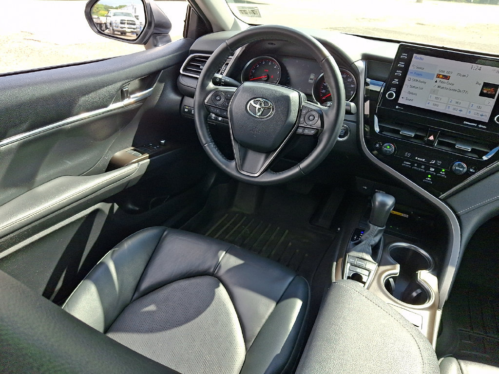 Used 2022 Toyota Camry XSE w/ Carpet Mat Package (TMS) AWD/4WD image 15