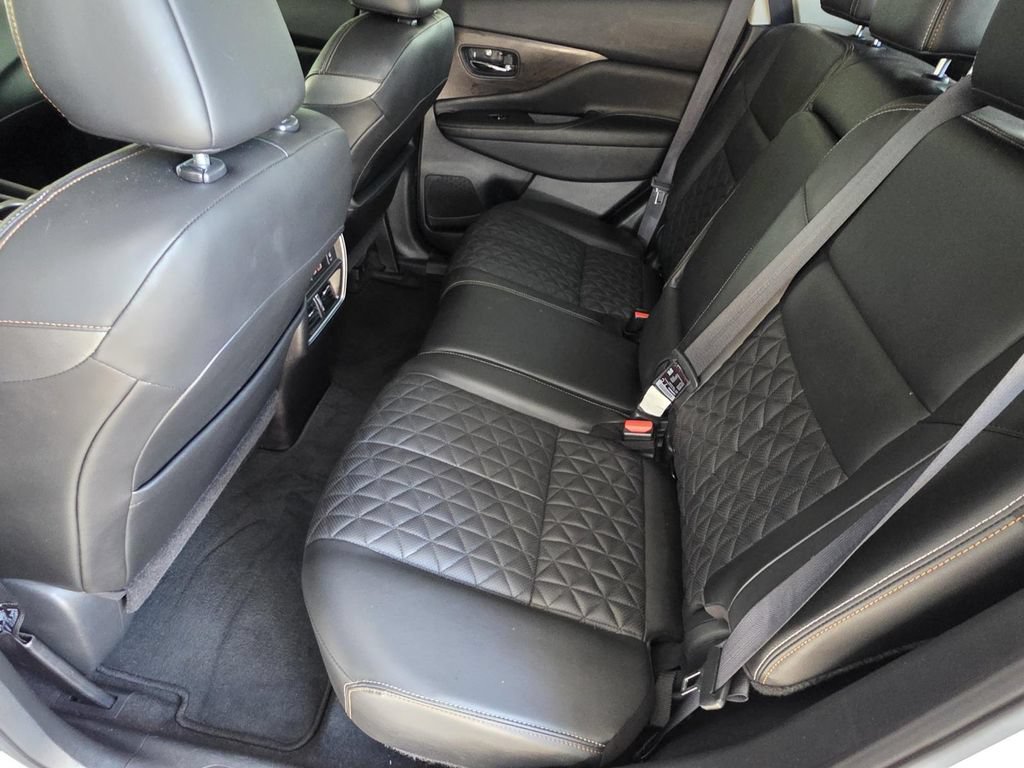 Used 2022 Nissan Murano Platinum w/ Cargo Package FWD image 10