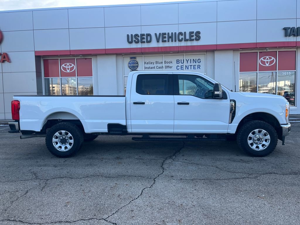 Used 2024 Ford F250 XLT image 7